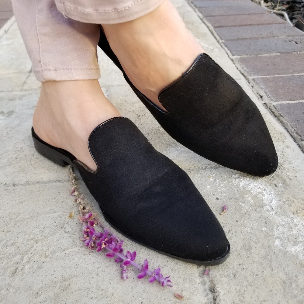Black Pointy Toe Slip On Mule Loafer - Picture 6 of 8